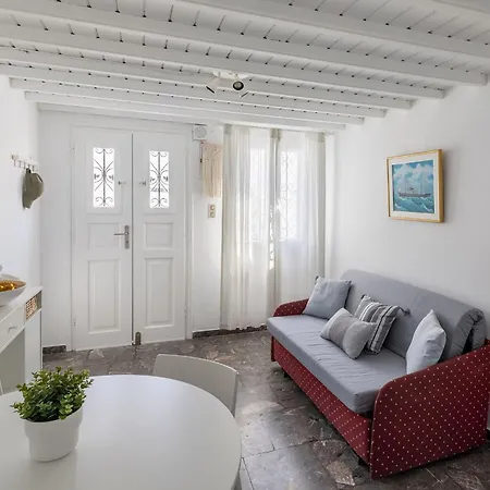 Chora Charm Maisonette *