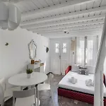 Chora Charm Maisonette *